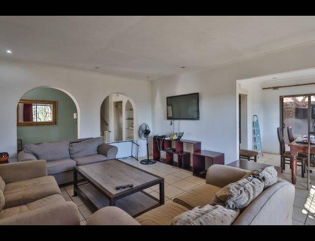 4 BEDROOM HOUSE FOR SALE IN WESTVILLE